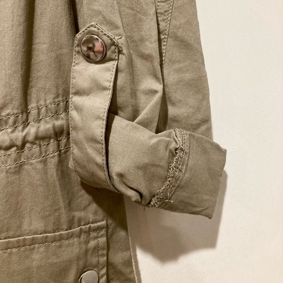 Blu Pepper Lightweight Drawstring Crochet Back Jacket, Sz S, Tan - Picture 3 of 11